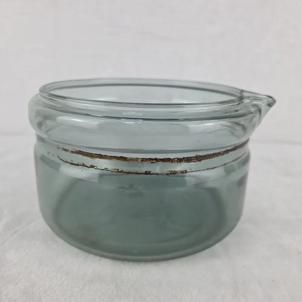 Pyrex this vintage